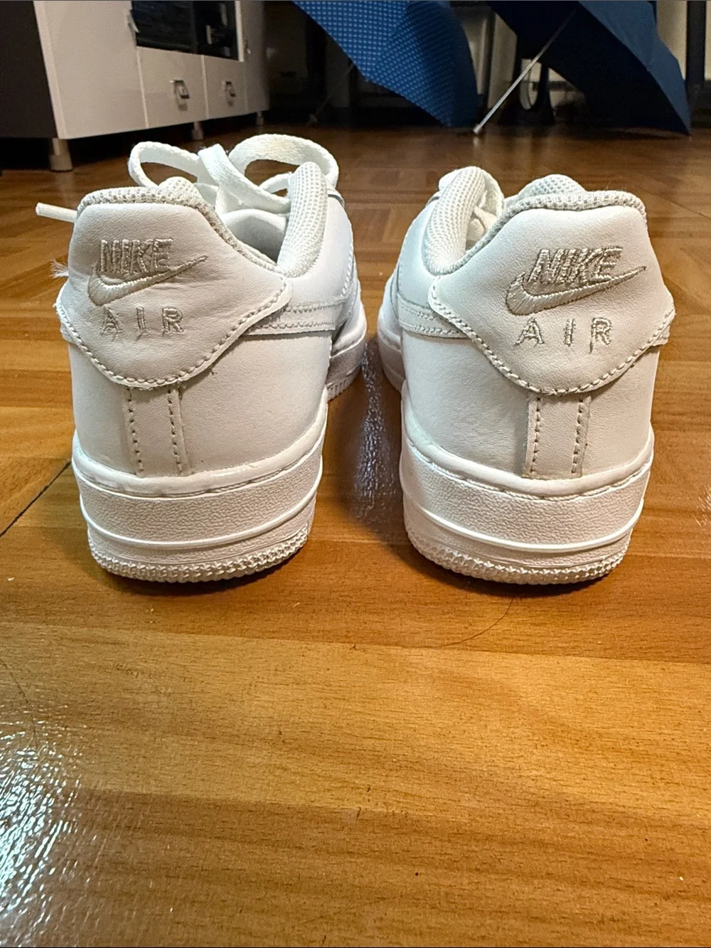 NIKE Air Force 1s
